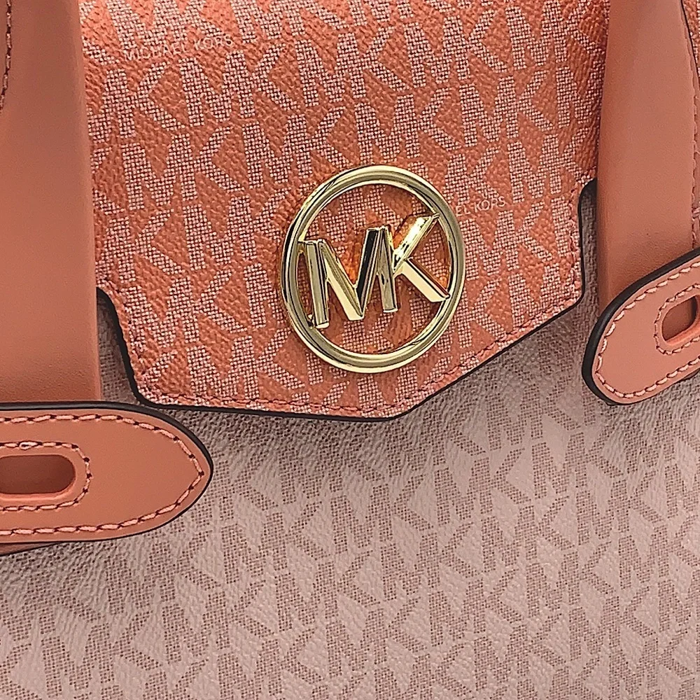 MICHAEL KORS Carmen Medium Color-Block Logo Satchel color Sherbert Multi